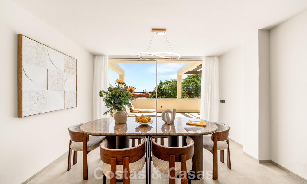 Luxury renovated apartment with panoramic views for sale in Nueva Andalucía, Marbella 804069