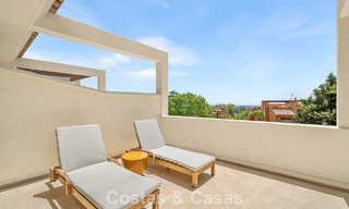 Luxury renovated apartment with panoramic views for sale in Nueva Andalucía, Marbella 804072 