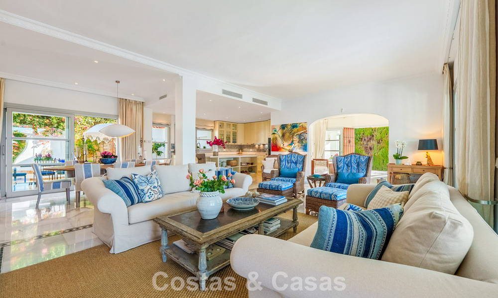 Charming mediterranean-style villa for sale in Sierra Blanca on Marbella’s Golden Mile 804018