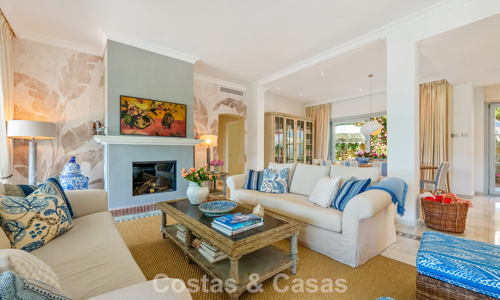 Charming mediterranean-style villa for sale in Sierra Blanca on Marbella’s Golden Mile 804019