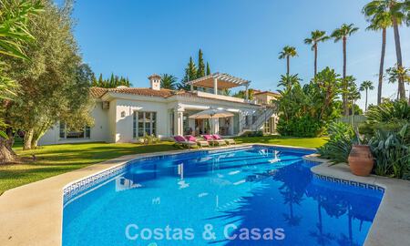 Charming mediterranean-style villa for sale in Sierra Blanca on Marbella’s Golden Mile 804029