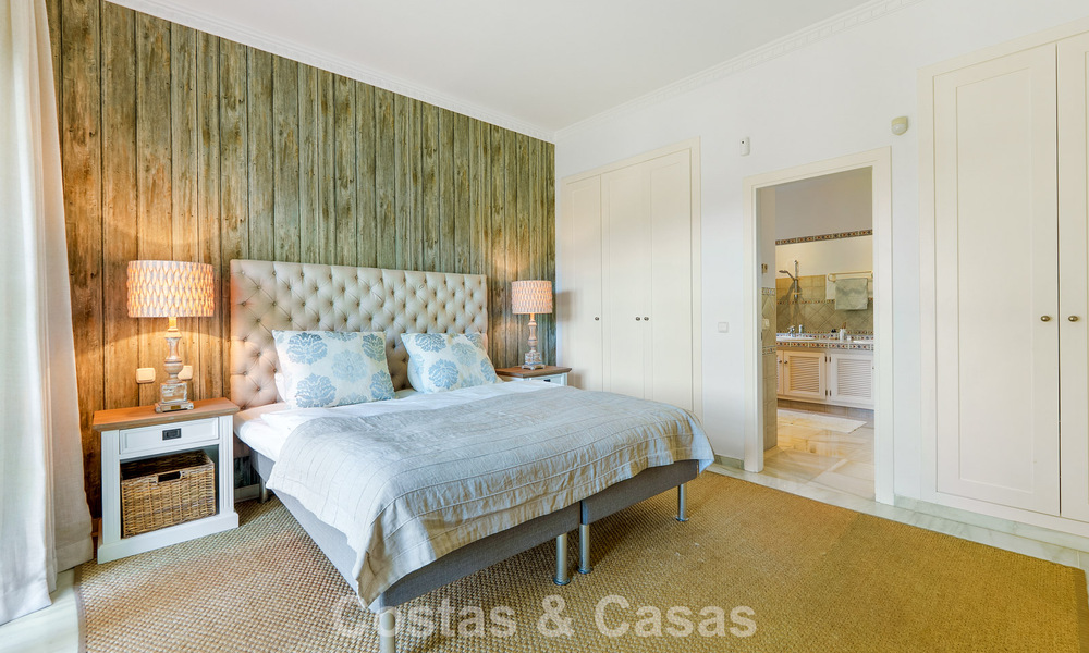 Charming mediterranean-style villa for sale in Sierra Blanca on Marbella’s Golden Mile 804030