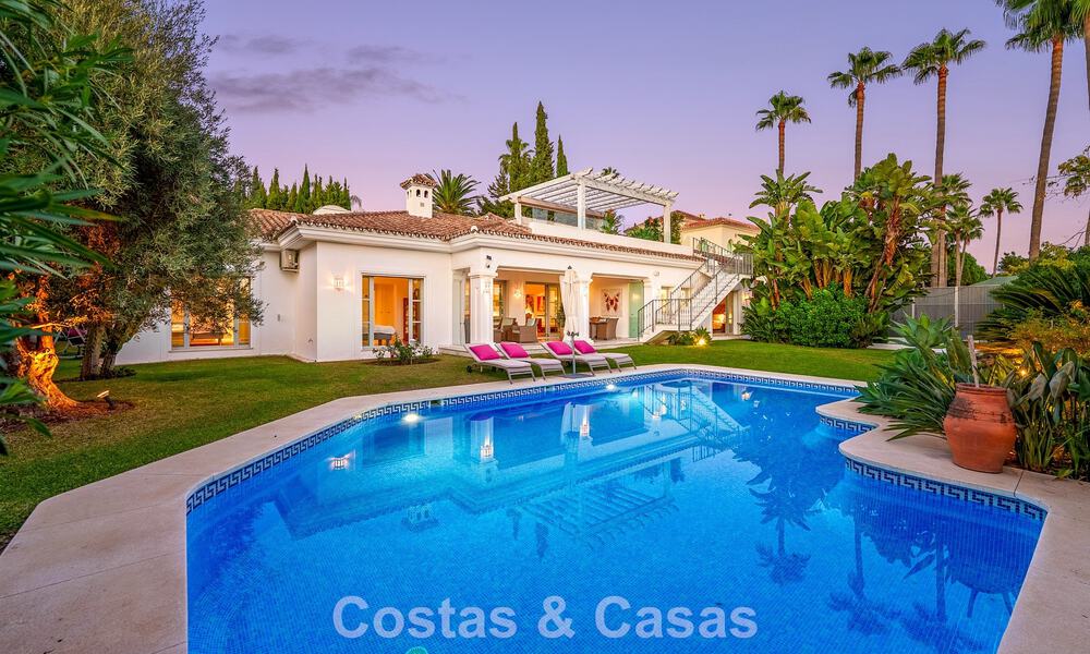 Charming mediterranean-style villa for sale in Sierra Blanca on Marbella’s Golden Mile 804043
