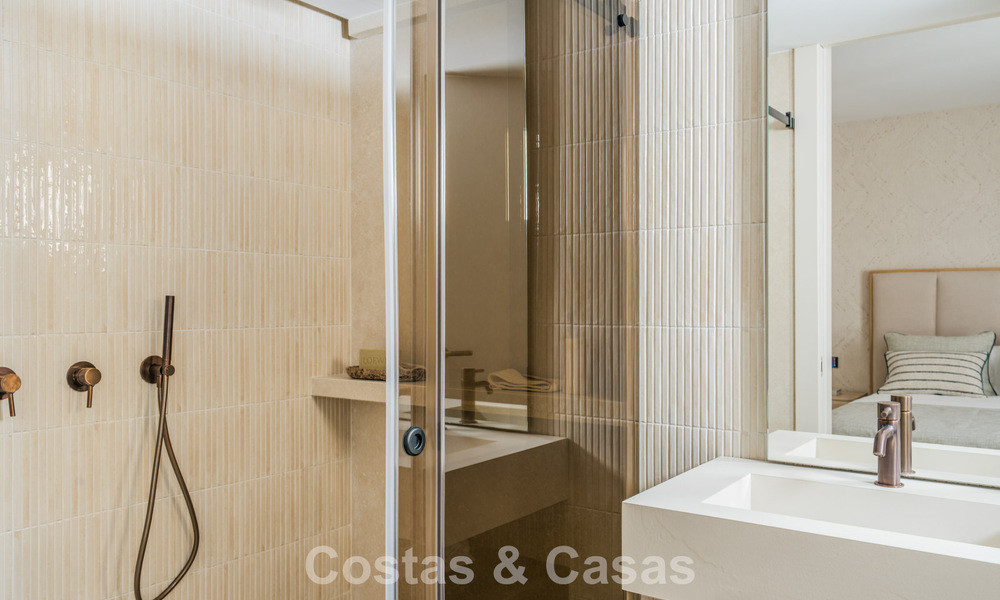 High-quality renovated duplex garden apartment for sale in Nueva Andalucía, Marbella 804186
