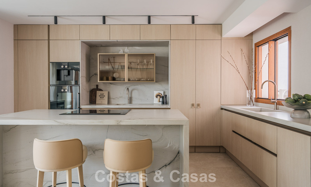 High-quality renovated duplex garden apartment for sale in Nueva Andalucía, Marbella 804204
