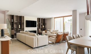 High-quality renovated duplex garden apartment for sale in Nueva Andalucía, Marbella 804205 