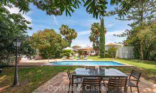 Authentic mediterranean villa with guest accommodation for sale near the beach in San Pedro Playa, Marbella 804341 