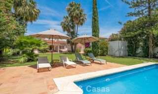 Authentic mediterranean villa with guest accommodation for sale near the beach in San Pedro Playa, Marbella 804345 