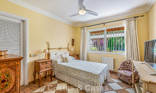 Authentic mediterranean villa with guest accommodation for sale near the beach in San Pedro Playa, Marbella 804357 