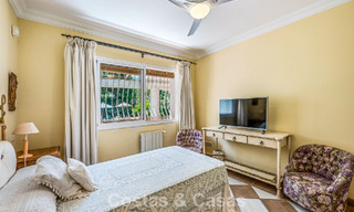 Authentic mediterranean villa with guest accommodation for sale near the beach in San Pedro Playa, Marbella 804358 
