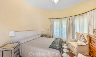 Authentic mediterranean villa with guest accommodation for sale near the beach in San Pedro Playa, Marbella 804374 