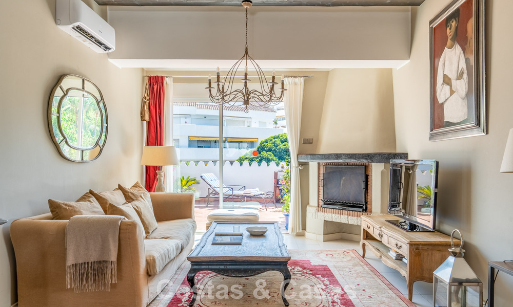 Charming apartment with Sale-and-Leaseback agreement for sale in Nueva Andalucía, Marbella 804410