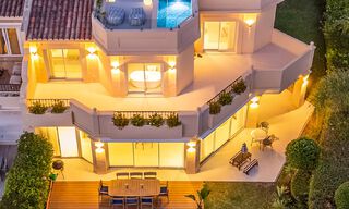 Luxuriously fully renovated semi-detached villa, frontline golf for sale in La Quinta, Marbella - Benahavís 804425 