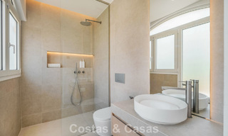 Luxuriously fully renovated semi-detached villa, frontline golf for sale in La Quinta, Marbella - Benahavís 804454 