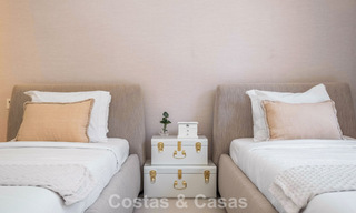 Luxuriously fully renovated semi-detached villa, frontline golf for sale in La Quinta, Marbella - Benahavís 804455 