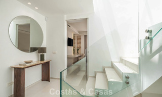 Luxuriously fully renovated semi-detached villa, frontline golf for sale in La Quinta, Marbella - Benahavís 804458 