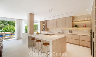 Luxuriously fully renovated semi-detached villa, frontline golf for sale in La Quinta, Marbella - Benahavís 804469 