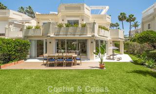 Luxuriously fully renovated semi-detached villa, frontline golf for sale in La Quinta, Marbella - Benahavís 804476 