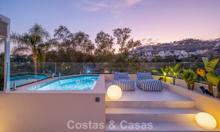 Luxuriously fully renovated semi-detached villa, frontline golf for sale in La Quinta, Marbella - Benahavís 804498 