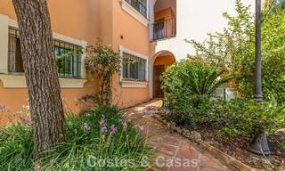 Ground-floor apartment with private garden for sale just 50m from the beach on the New Golden Mile, between Marbella and Estepona 804512 