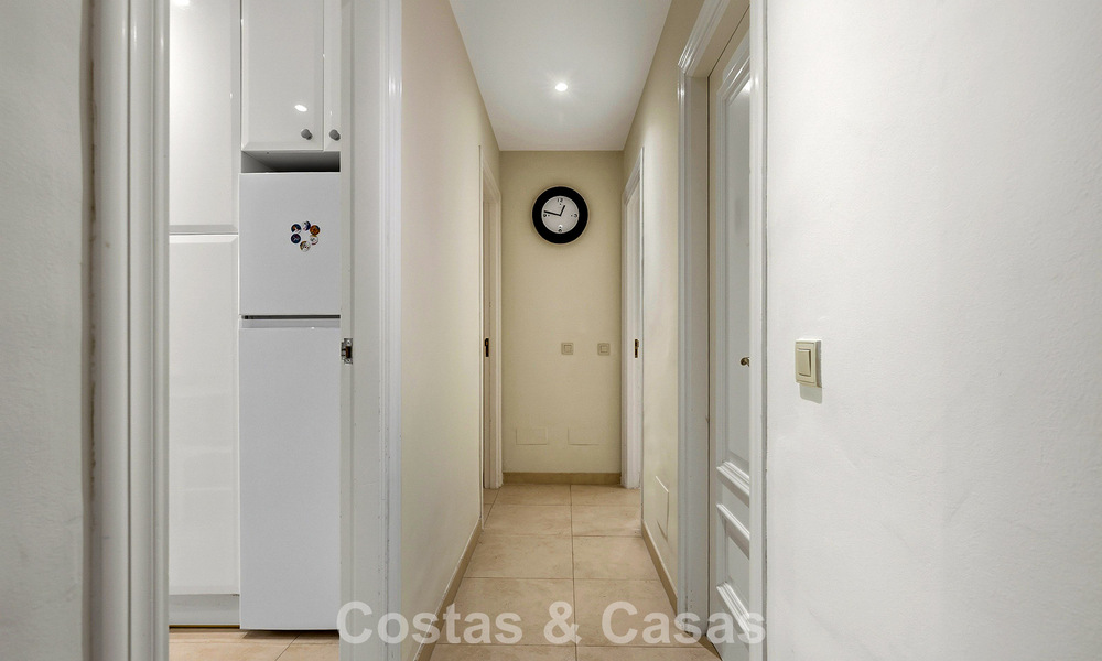 Ground-floor apartment with private garden for sale just 50m from the beach on the New Golden Mile, between Marbella and Estepona 804529