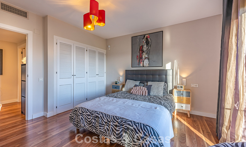 Spacious duplex penthouse with spectacular rooftop terrace for sale in Atalaya, New Golden Mile, Marbella - Estepona 804650