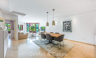 Prestigious garden apartment for sale in a leading beachfront development between Marbella and Estepona 804977 