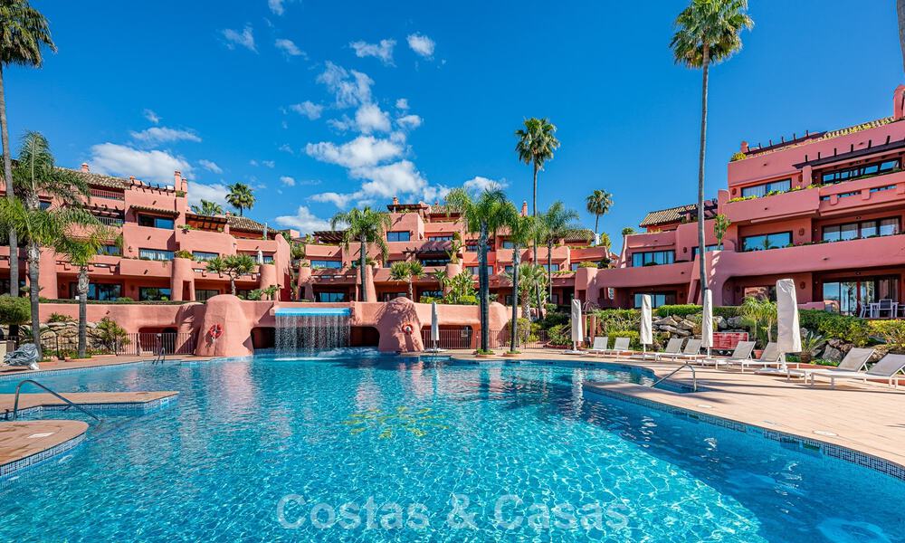 Contemporary renovated apartment with open sea views for sale on the New Golden Mile, between Marbella and Estepona 804679