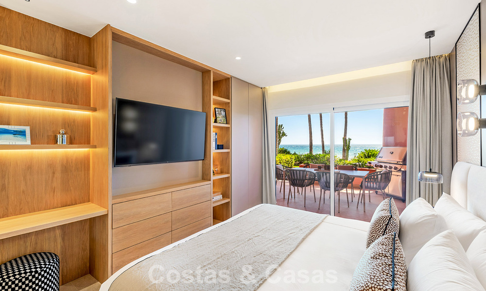 Contemporary renovated apartment with open sea views for sale on the New Golden Mile, between Marbella and Estepona 804686