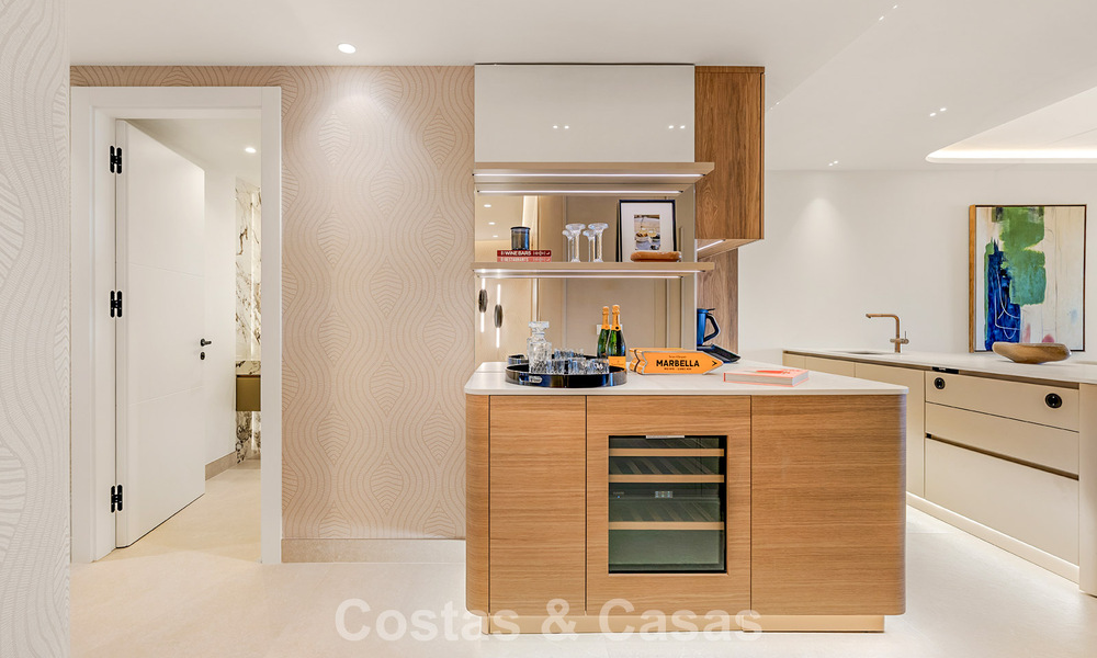 Contemporary renovated apartment with open sea views for sale on the New Golden Mile, between Marbella and Estepona 804690
