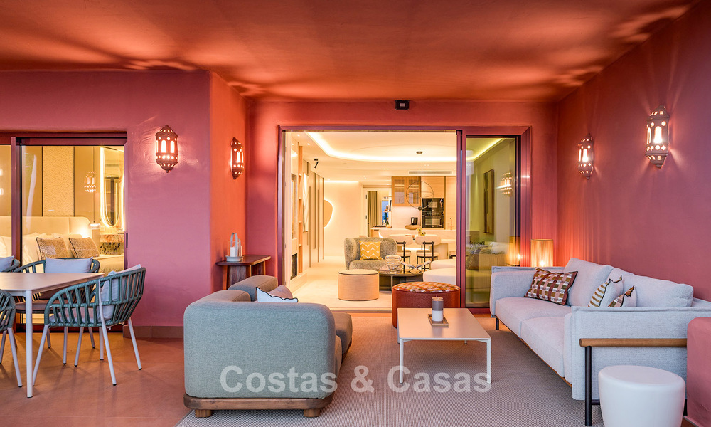 Contemporary renovated apartment with open sea views for sale on the New Golden Mile, between Marbella and Estepona 804706