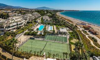 Refined designer apartment with sea views in a modern beachfront development on Marbella’s New Golden Mile - Estepona 804708 