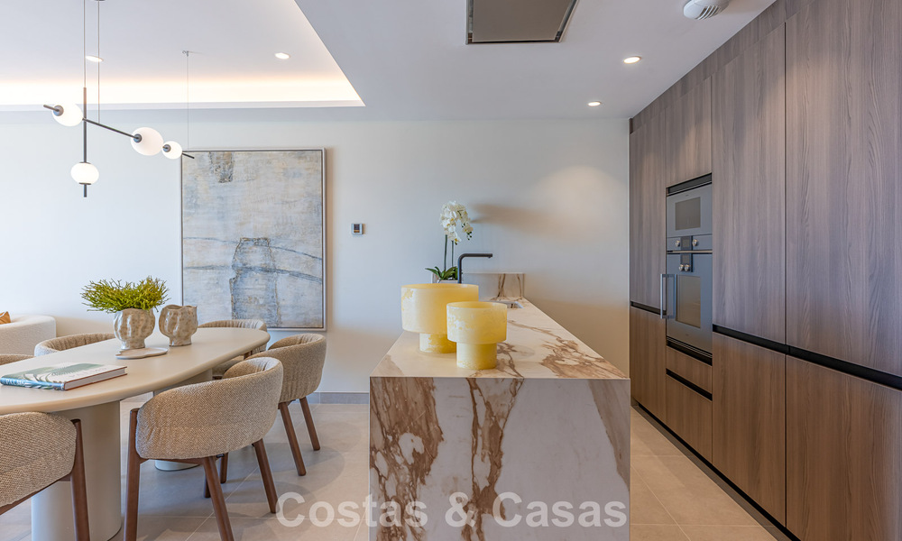 Refined designer apartment with sea views in a modern beachfront development on Marbella’s New Golden Mile - Estepona 804722