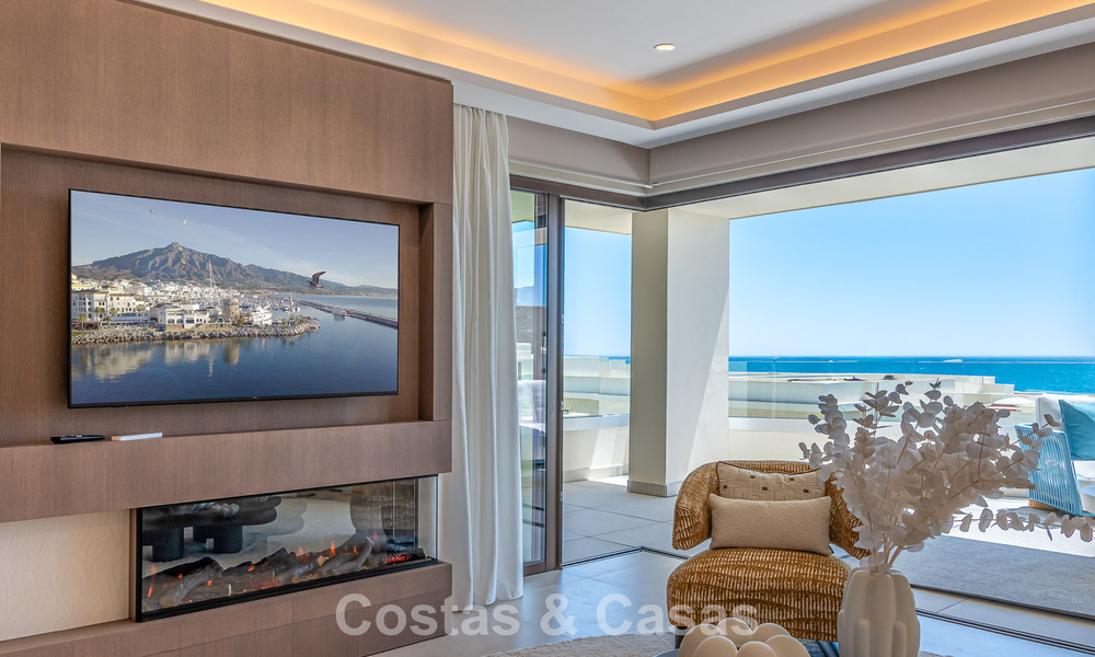Refined designer apartment with sea views in a modern beachfront development on Marbella’s New Golden Mile - Estepona 804731