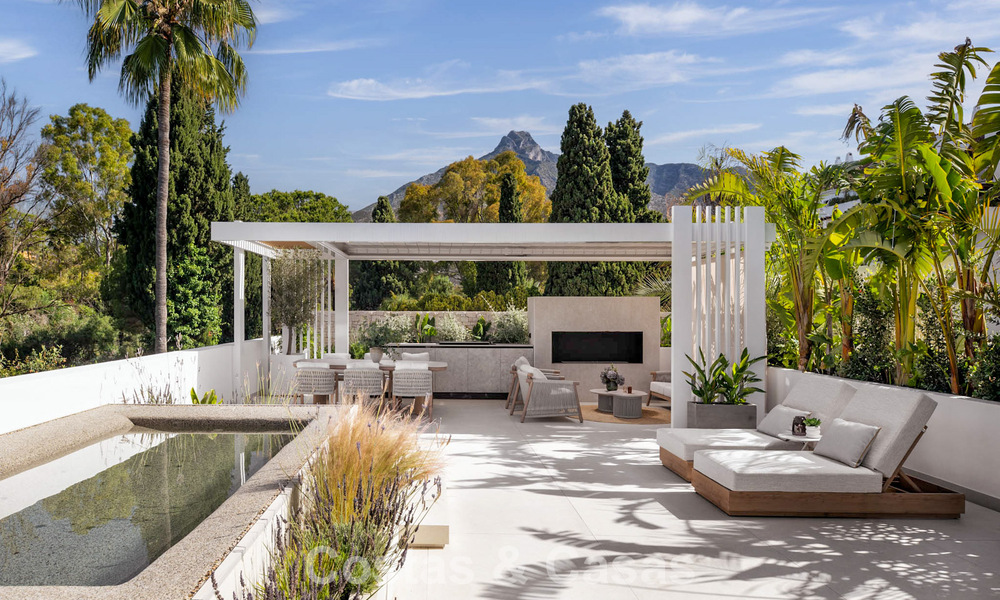 Luxury duplex penthouse with inviting rooftop terrace for sale on Marbella’s prestigious Golden Mile 804734