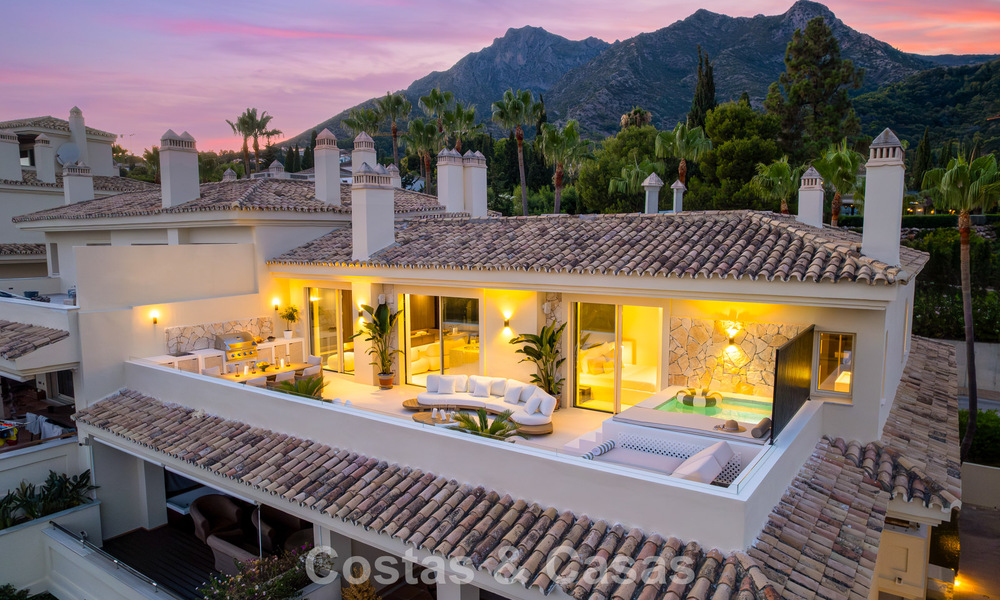 Luxurious, contemporary renovated penthouse with panoramic sea views for sale in Sierra Blanca on Marbella’s Golden Mile 804800