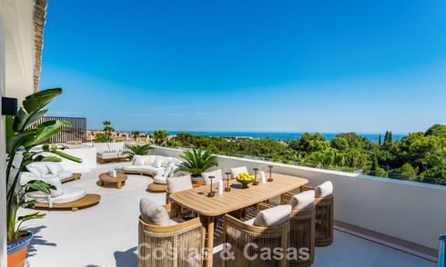 Luxurious, contemporary renovated penthouse with panoramic sea views for sale in Sierra Blanca on Marbella’s Golden Mile 804802