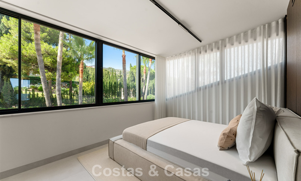 Luxurious, contemporary renovated penthouse with panoramic sea views for sale in Sierra Blanca on Marbella’s Golden Mile 804826