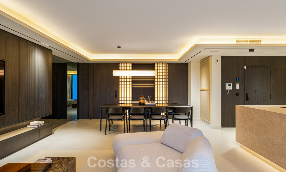 Luxurious, contemporary renovated penthouse with panoramic sea views for sale in Sierra Blanca on Marbella’s Golden Mile 804834