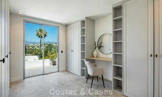 Spanish villa with a modern interior and a large garden for sale on the New Golden Mile in Benahavis between Marbella and Estepona 804855 