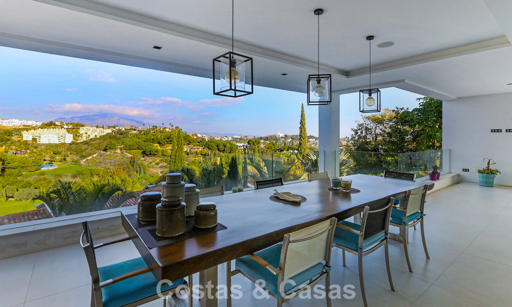 Exclusive contemporary villa with panoramic sea views for sale in Los Flamingos, a 5-Star Golf resort in Marbella - Benahavís 804754