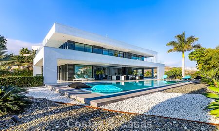 Exclusive contemporary villa with panoramic sea views for sale in Los Flamingos, a 5-Star Golf resort in Marbella - Benahavís 804756