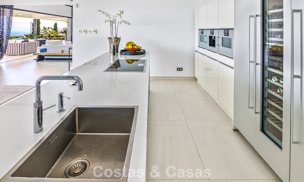 Exclusive contemporary villa with panoramic sea views for sale in Los Flamingos, a 5-Star Golf resort in Marbella - Benahavís 804771
