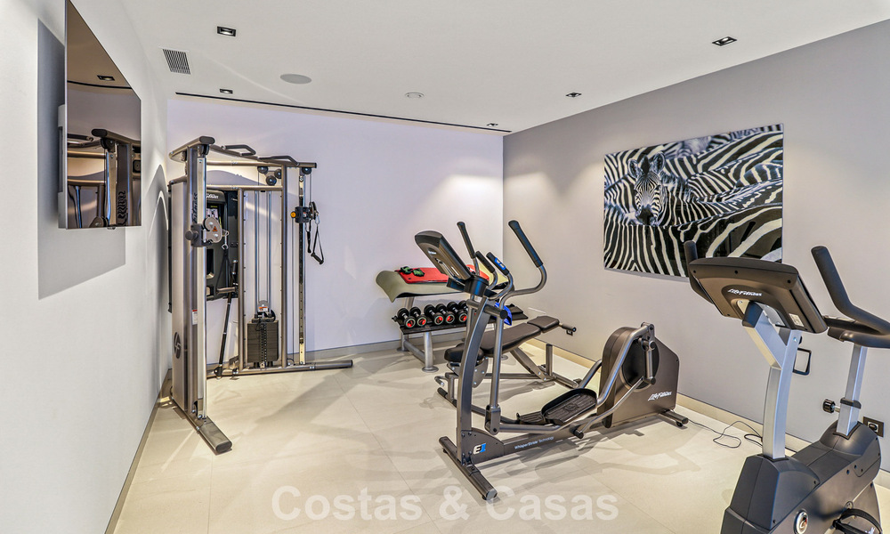 Exclusive contemporary villa with panoramic sea views for sale in Los Flamingos, a 5-Star Golf resort in Marbella - Benahavís 804786