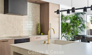 Elegant, renovated townhouse with private swimming pool for sale in Nueva Andalucía, Marbella 804914 