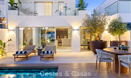 Elegant, renovated townhouse with private swimming pool for sale in Nueva Andalucía, Marbella 804919