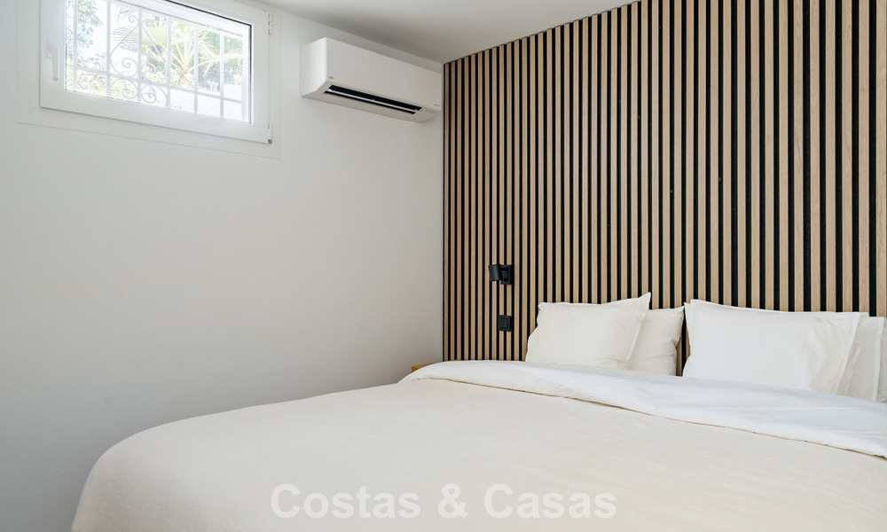 Contemporary renovated townhouse with golf and sea views for sale on the New Golden Mile, Marbella - Estepona 804937