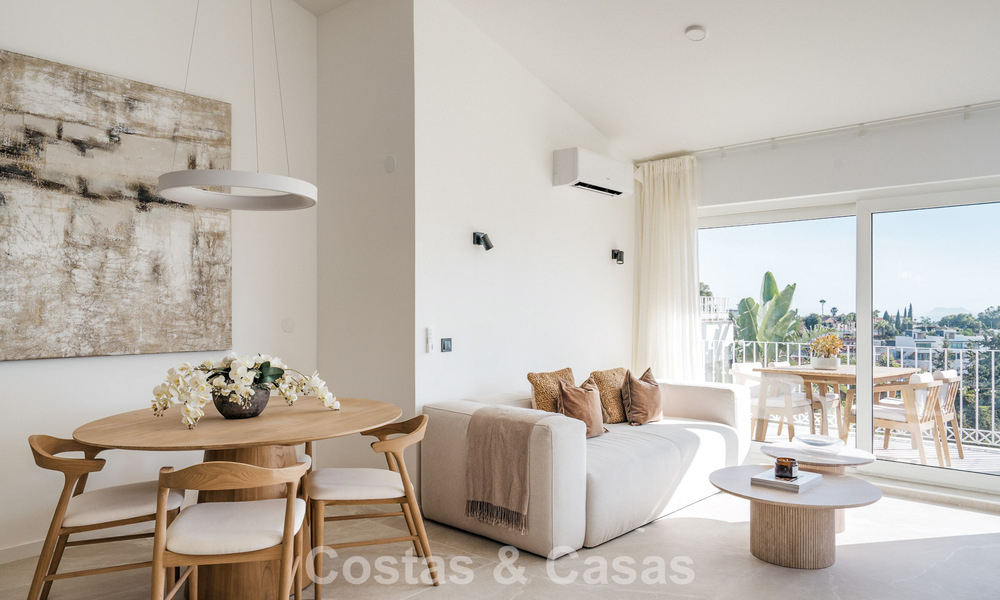 Contemporary renovated townhouse with golf and sea views for sale on the New Golden Mile, Marbella - Estepona 804940