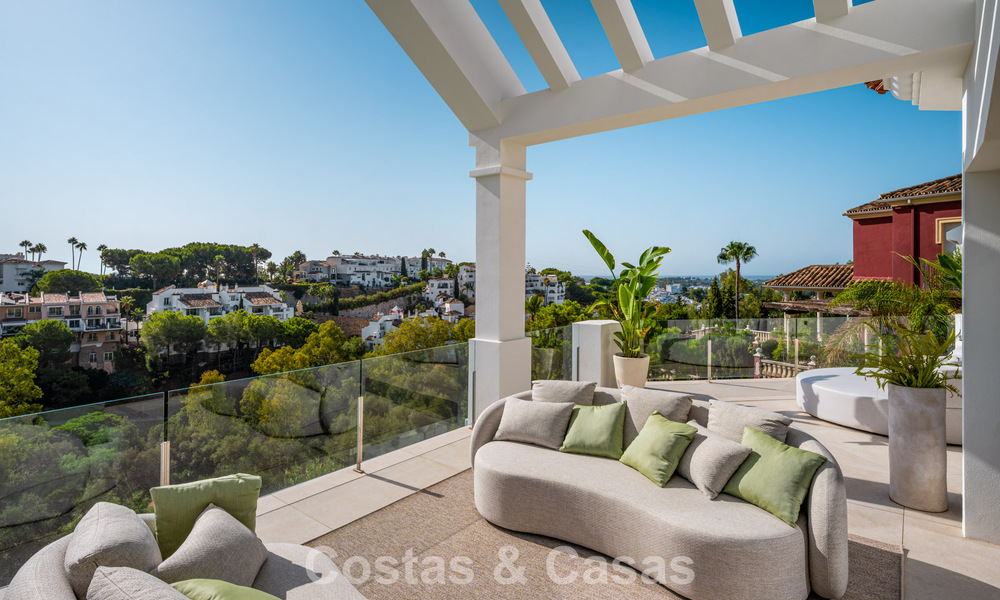 Modern mediterranean, new luxury villa for sale in an exclusive gated community in Marbella - Benahavís 805189