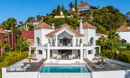 Modern mediterranean, new luxury villa for sale in an exclusive gated community in Marbella - Benahavís 805190